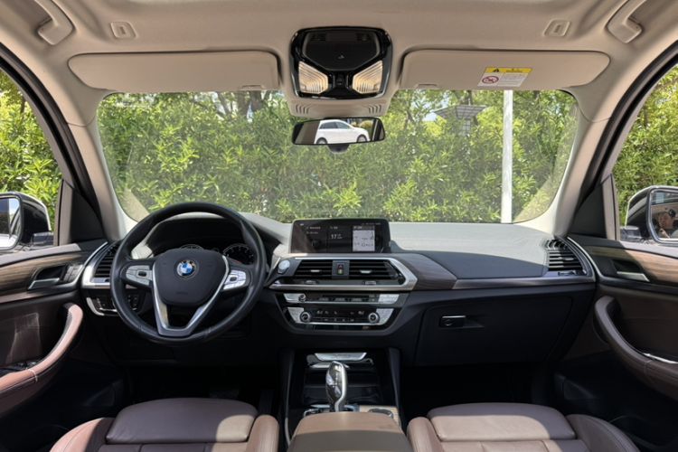 Used BMW X3 2019 xDrive28i Luxury Package Interior 1