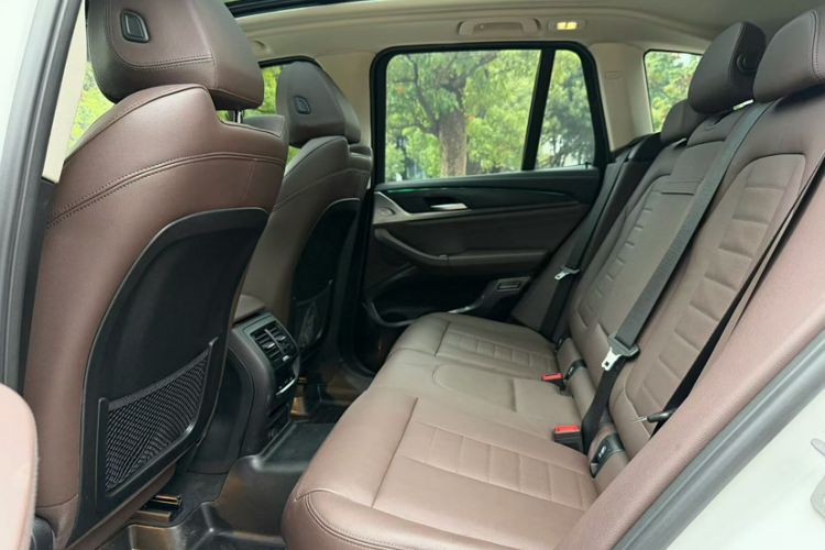 Used BMW X3 2019 xDrive28i M Sport Package Interior 4