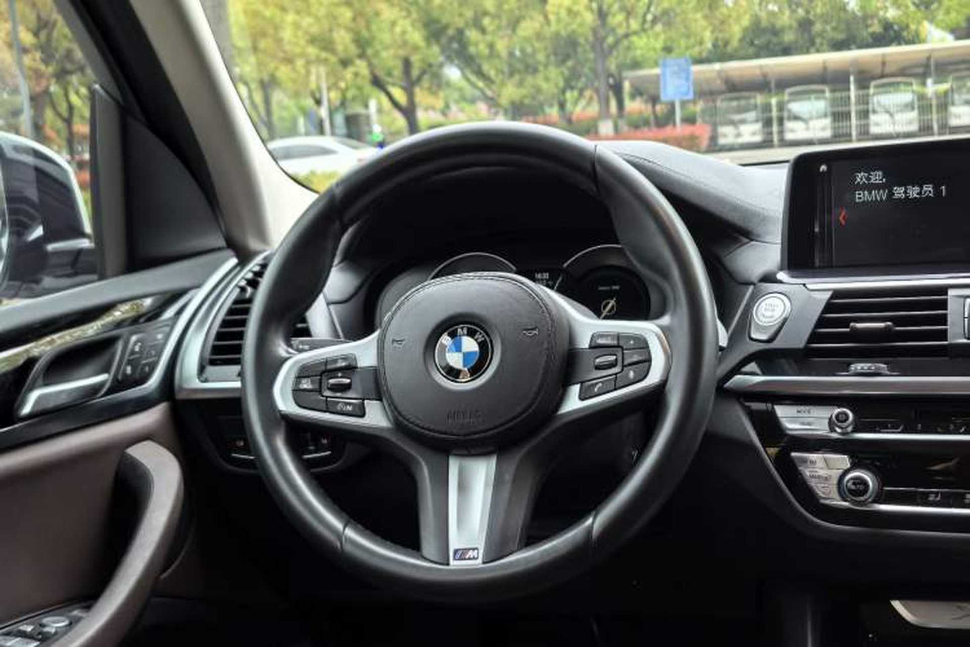 Used BMW X3 2019 xDrive25i M Sport Package Interior 4