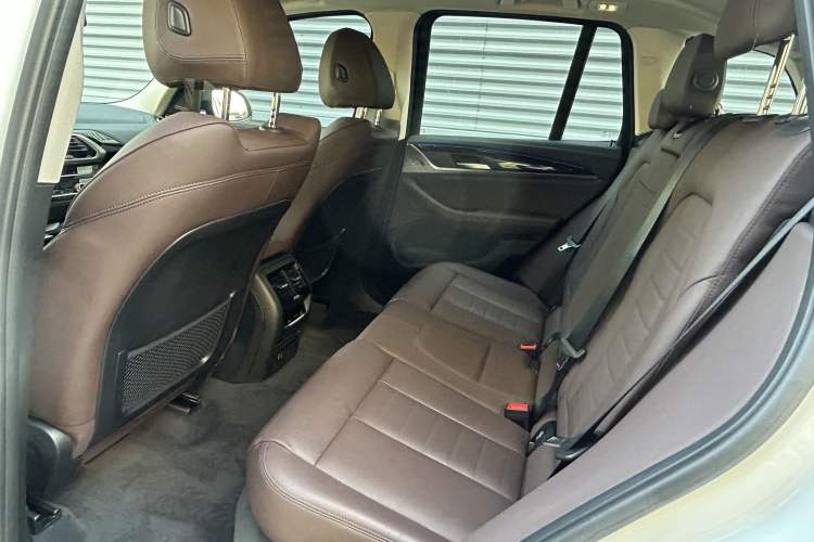 Used BMW X3 2019 xDrive28i M Sport Package Interior 5
