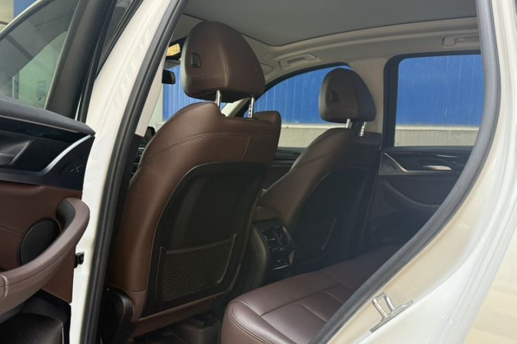 Used BMW X3 2019 xDrive28i M Sport Package Interior 5
