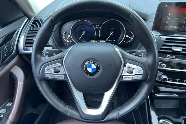Used BMW X3 2019 xDrive25i Luxury Package Interior 9