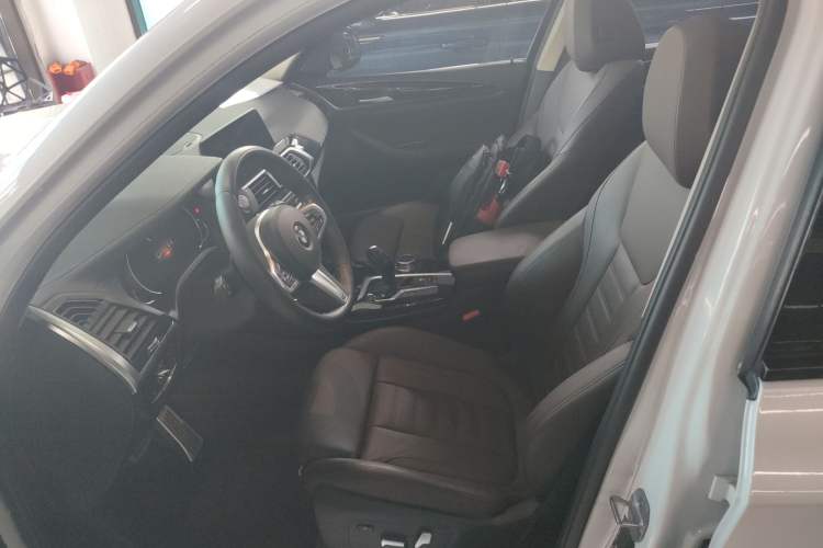 Used BMW X3 2019 xDrive28i M Sport Package Left Front Seat