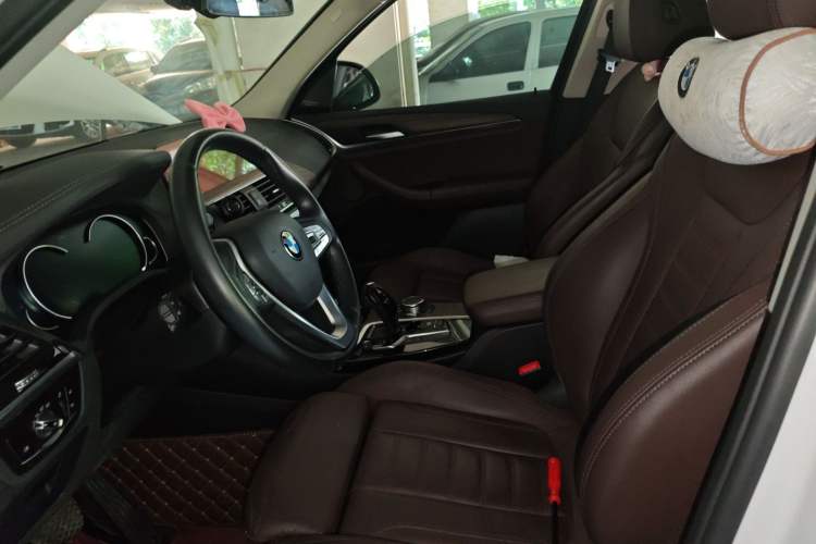 Used BMW X3 2019 xDrive28i Luxury Package Left Front Seat