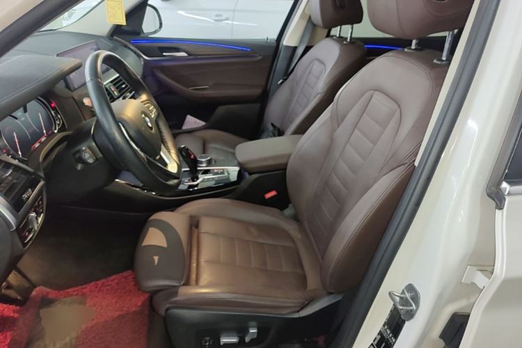 Used BMW X3 2019 xDrive25i Luxury Package Left Front Seat
