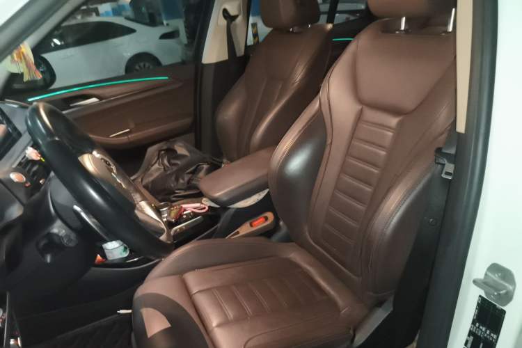 Used BMW X3 2019 xDrive28i M Sport Package Left Front Seat