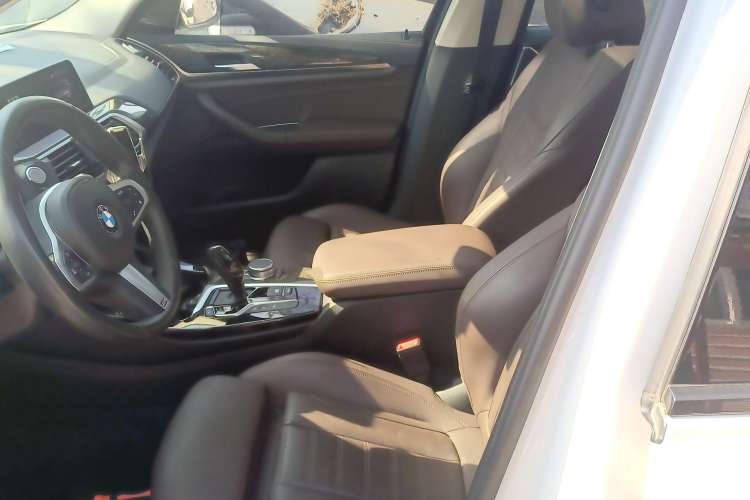 Used BMW X3 2019 xDrive30i Leading Model M Sport Package Left Front Seat