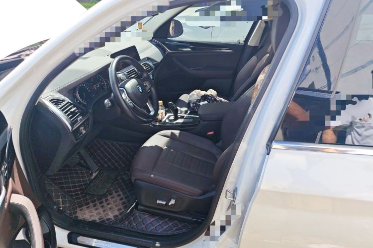 Used BMW X3 2019 xDrive25i Luxury Package Left Front Seat