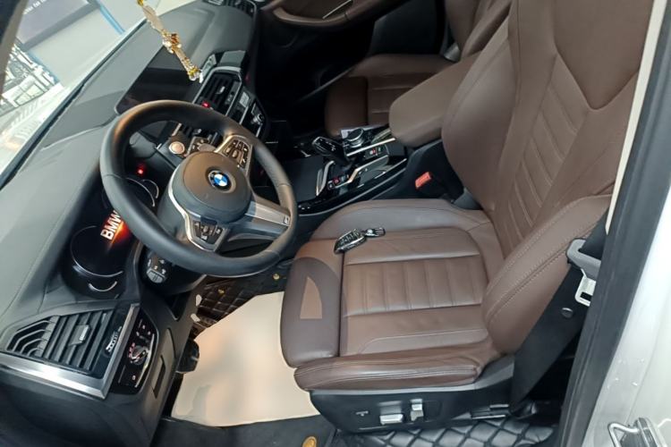 Used BMW X3 2019 xDrive28i M Sport Package Left Front Seat