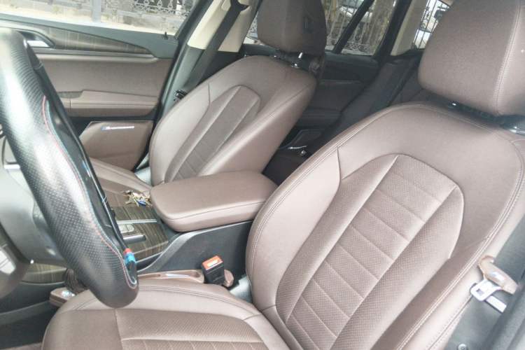 Used BMW X3 2019 xDrive25i M Sport Package Left Front Seat