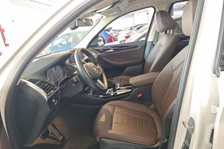 Used BMW X3 2019 xDrive25i M Sport Package Left Front Seat