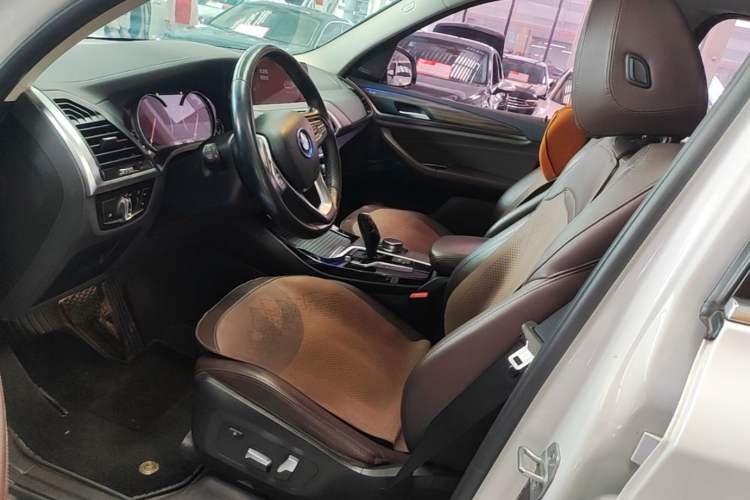 Used BMW X3 2019 xDrive28i Luxury Package Left Front Seat