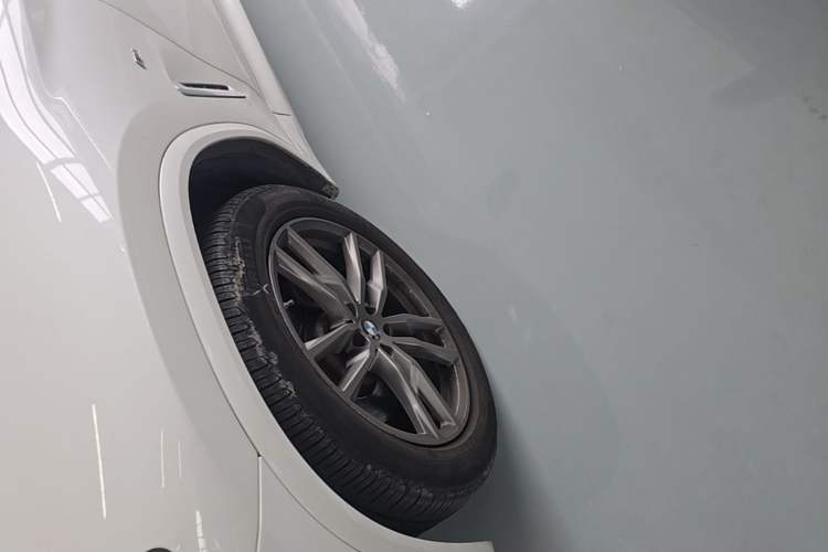 Used BMW X3 2019 xDrive28i M Sport Package Left Front Wheel Hub