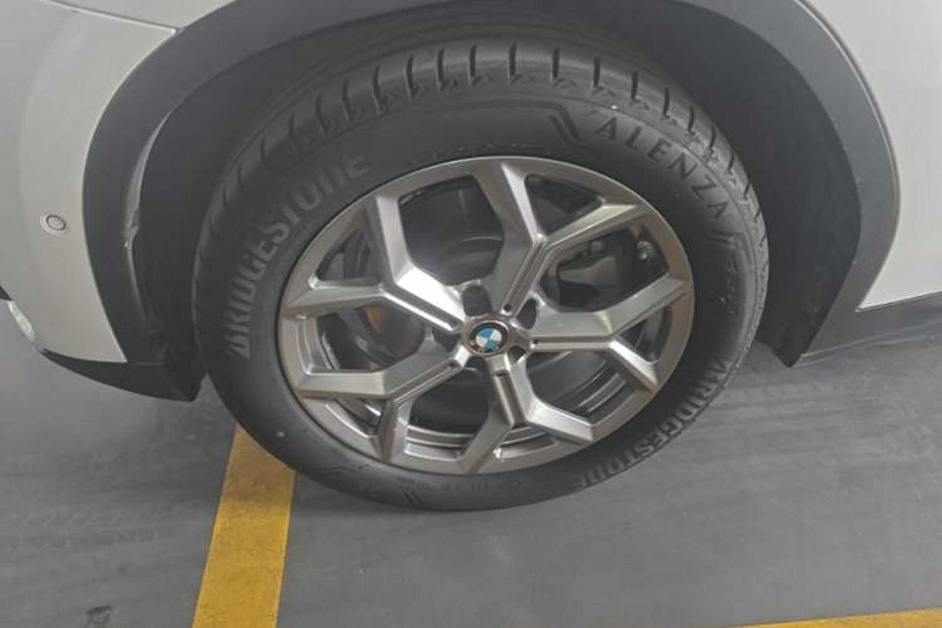 Used BMW X3 2019 xDrive28i Luxury Package Left Front Wheel Hub