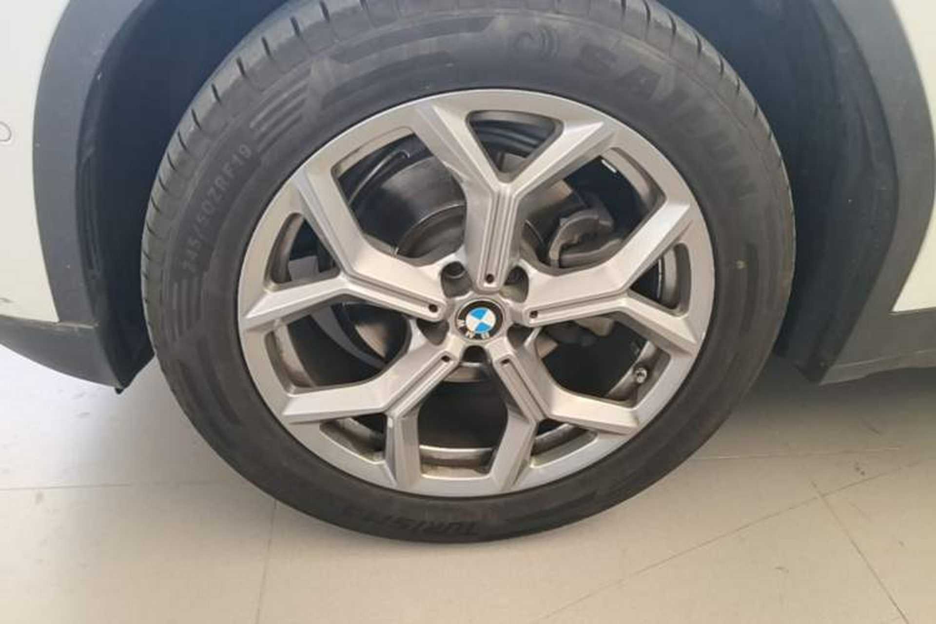 Used BMW X3 2019 xDrive28i Luxury Package Left Front Wheel Hub
