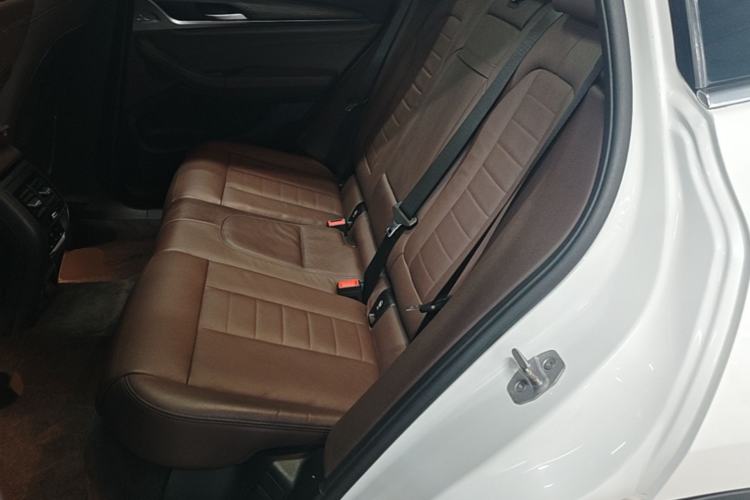 Used BMW X3 2019 xDrive28i Luxury Package Left Rear Seat