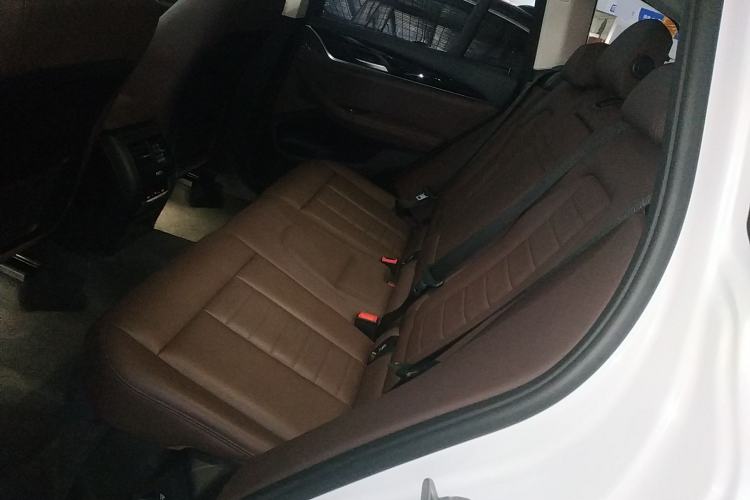 Used BMW X3 2019 xDrive25i Luxury Package Left Rear Seat