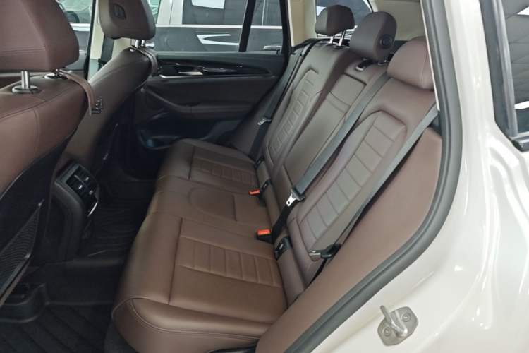 Used BMW X3 2019 xDrive25i M Sport Package Left Rear Seat