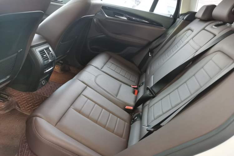 Used BMW X3 2019 xDrive25i M Sport Package Left Rear Seat
