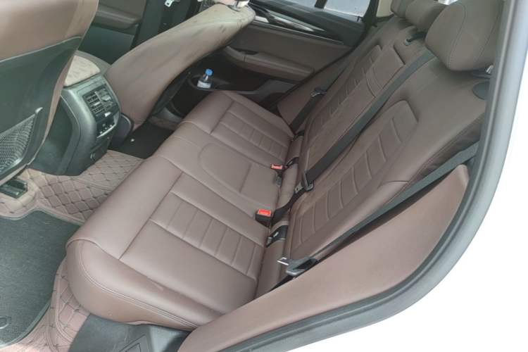 Used BMW X3 2019 xDrive25i M Sport Package Left Rear Seat