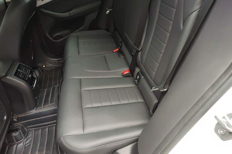 Used BMW X3 2019 xDrive25i M Sport Package Left Rear Seat