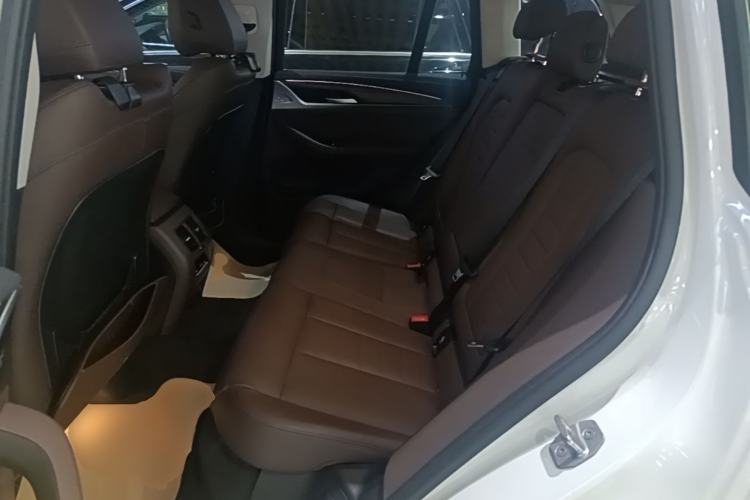 Used BMW X3 2019 xDrive28i Luxury Package Left Rear Seat