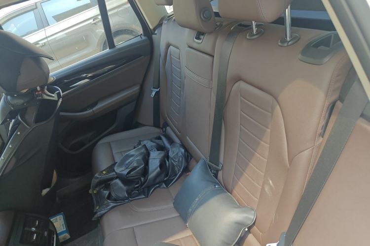 Used BMW X3 2019 xDrive25i Luxury Package Left Rear Seat