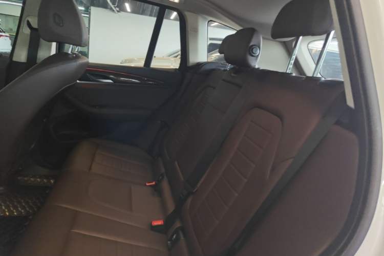 Used BMW X3 2019 xDrive25i M Sport Package Left Rear Seat