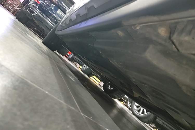 Used BMW X3 2019 xDrive25i Luxury Package Left Side Sill