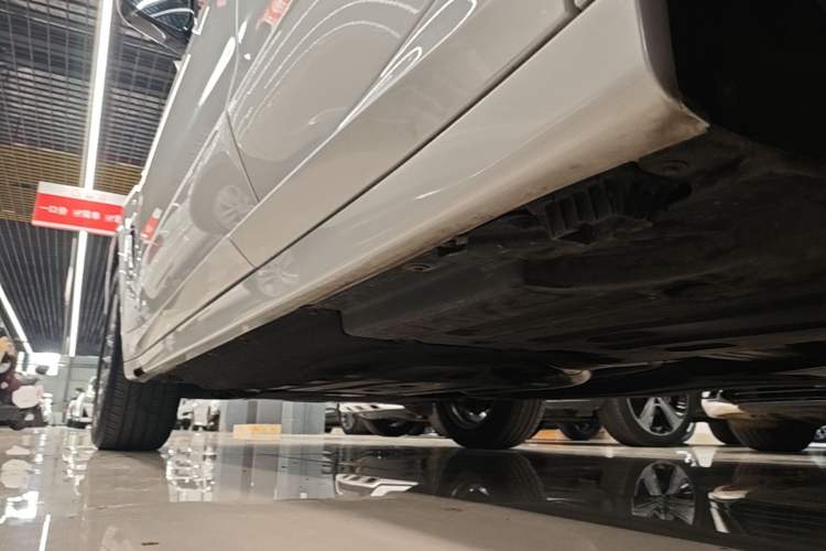Used BMW X3 2019 xDrive28i M Sport Package Left Side Sill