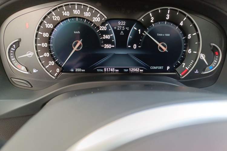 Used BMW X3 2019 xDrive25i M Sport Package Odometer Close Up
