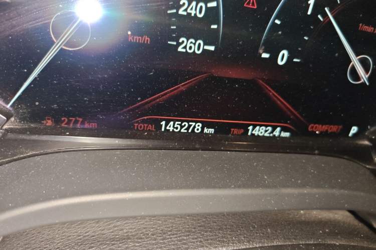 Used BMW X3 2019 xDrive25i M Sport Package Odometer Close Up