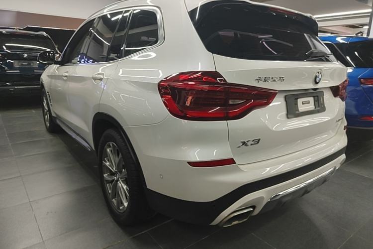 Used BMW X3 2019 xDrive25i Luxury Package Rear Left 45 Deg