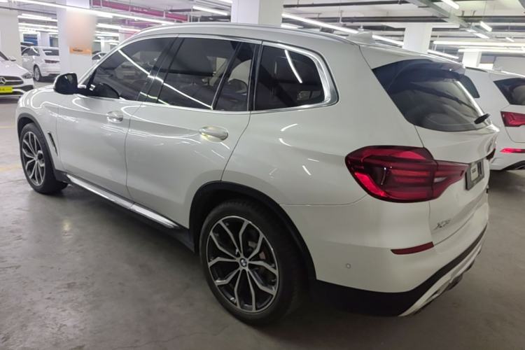 Used BMW X3 2019 xDrive25i Luxury Package Rear Left 45 Deg