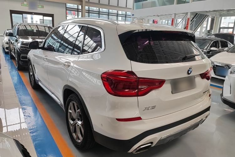 Used BMW X3 2019 xDrive28i Luxury Package Rear Left 45 Deg