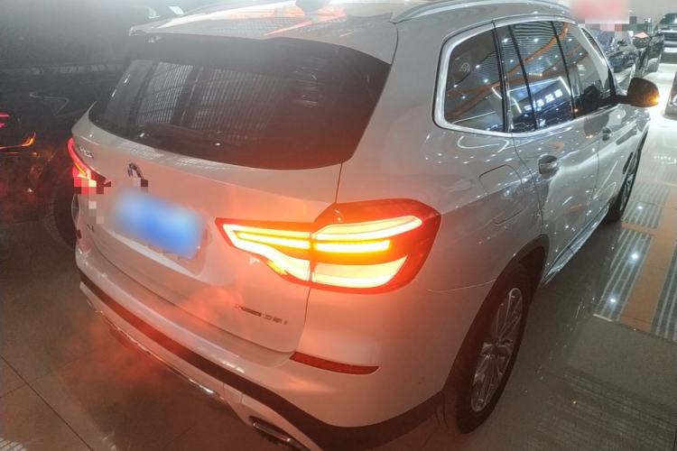 Used BMW X3 2019 xDrive25i Luxury Package Rear Right 45 Deg