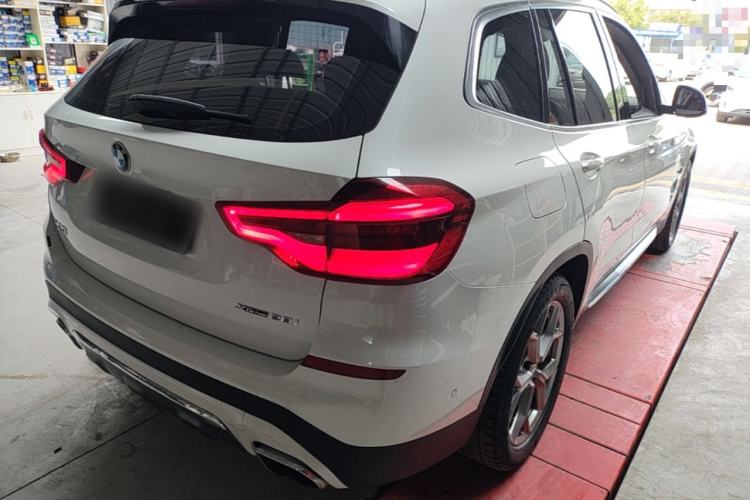 Used BMW X3 2019 xDrive28i Luxury Package Rear Right 45 Deg