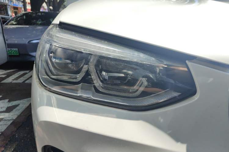 Used BMW X3 2019 xDrive28i Luxury Package Right Front Headlight
