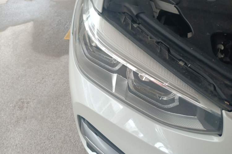 Used BMW X3 2019 xDrive28i Luxury Package Right Front Headlight