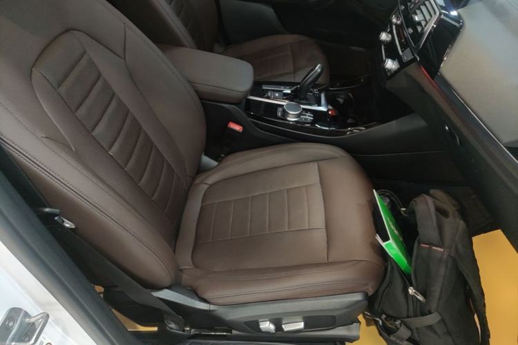 Used BMW X3 2019 xDrive25i M Sport Package Right Front Seat