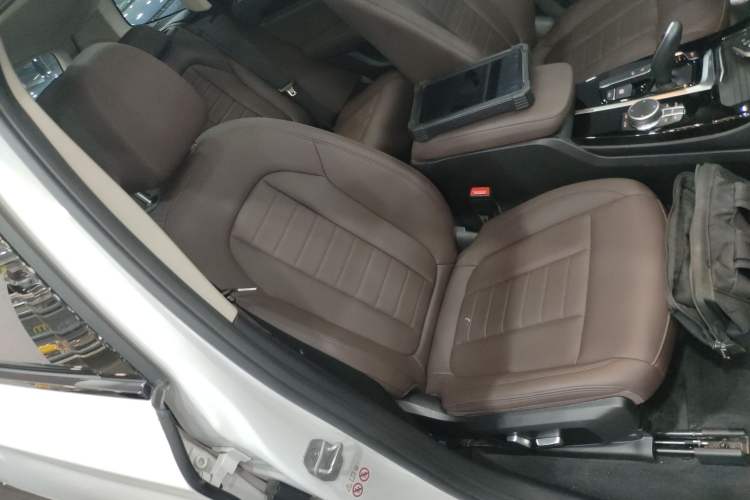 Used BMW X3 2019 xDrive25i M Sport Package Right Front Seat