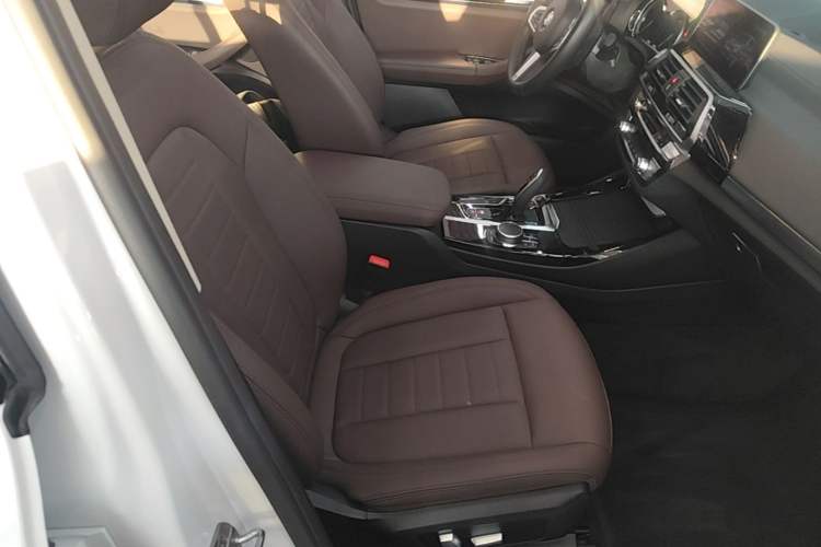 Used BMW X3 2019 xDrive25i M Sport Package Right Front Seat