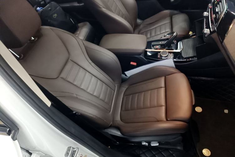 Used BMW X3 2019 xDrive28i M Sport Package Right Front Seat