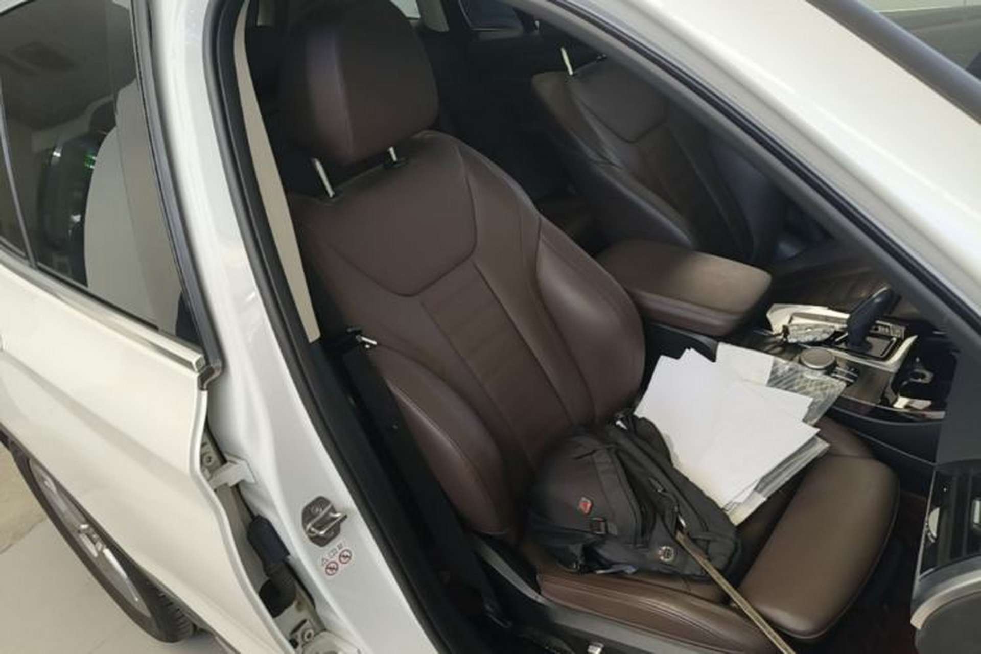 Used BMW X3 2019 xDrive28i Luxury Package Right Front Seat