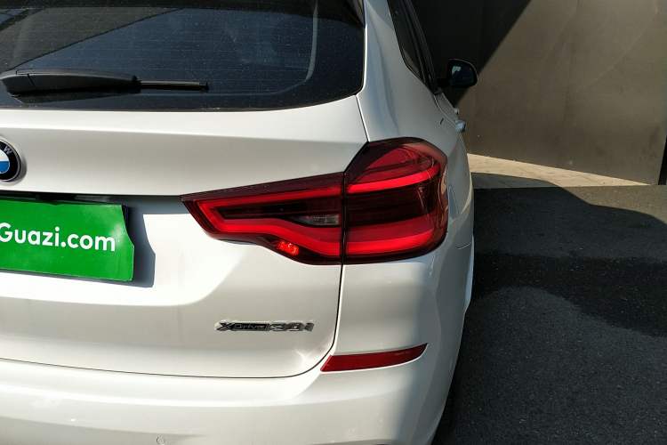 Used BMW X3 2019 xDrive30i Leading Model M Sport Package Right Rear Taillight