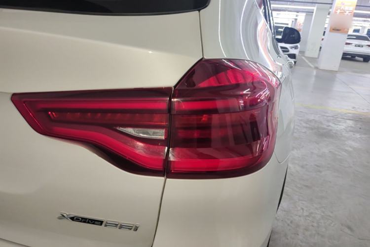 Used BMW X3 2019 xDrive25i Luxury Package Right Rear Taillight