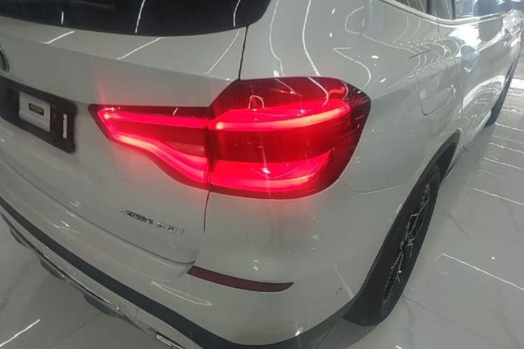 Used BMW X3 2019 xDrive28i Luxury Package Right Rear Taillight