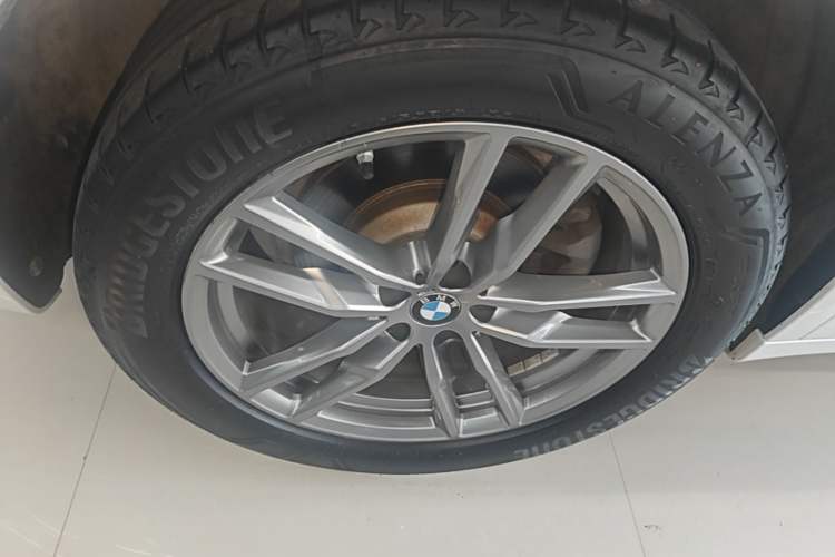 Used BMW X3 2019 xDrive25i M Sport Package Right Rear Wheel Hub