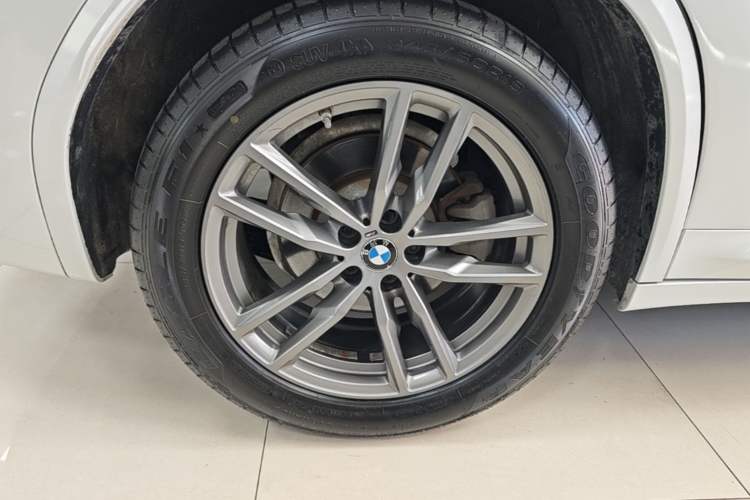 Used BMW X3 2019 xDrive25i M Sport Package Right Rear Wheel Hub