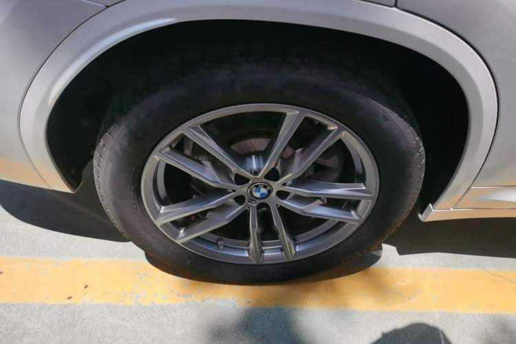 Used BMW X3 2019 xDrive28i M Sport Package Right Rear Wheel Hub